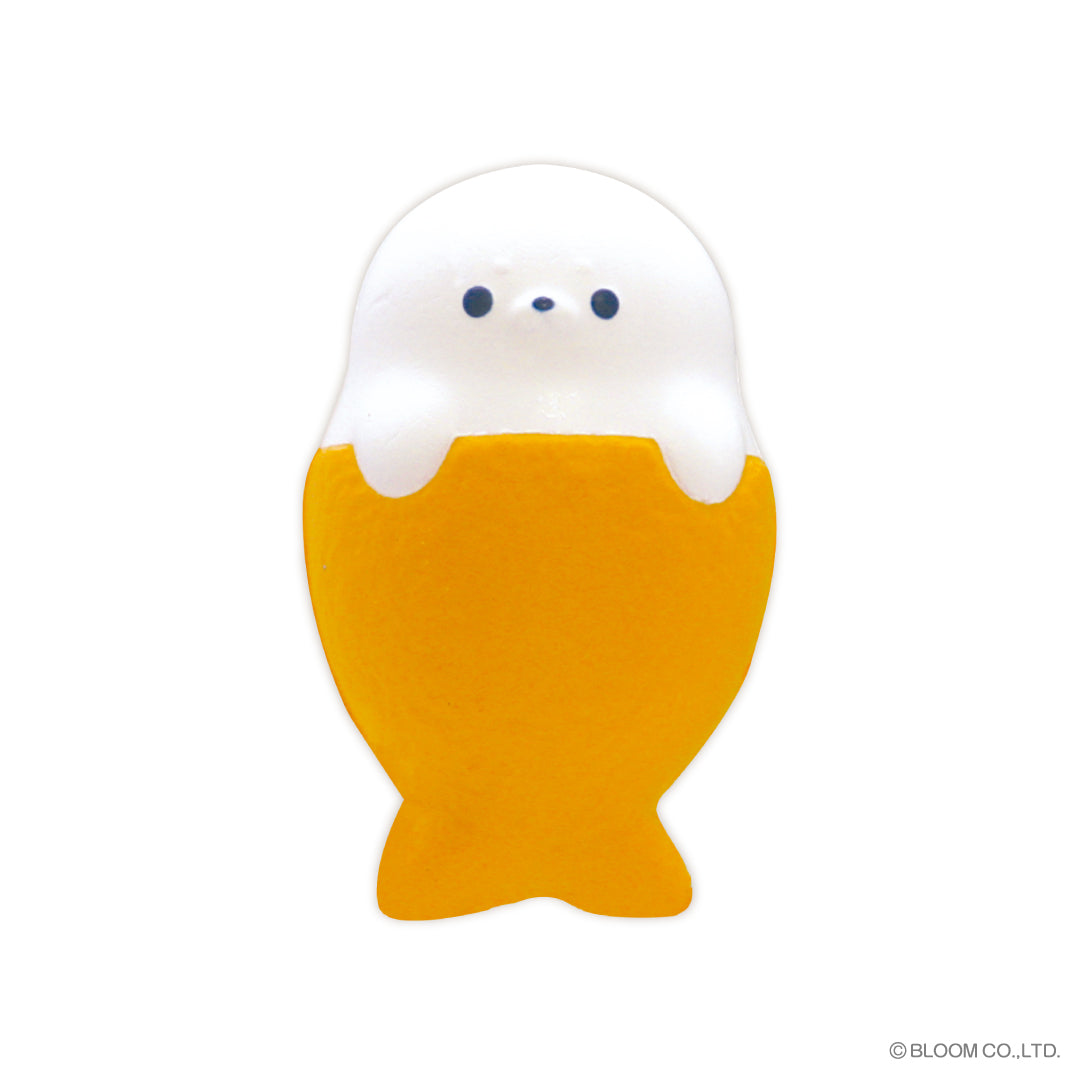 ★Capsule Toys★ Freshly fried baby seal