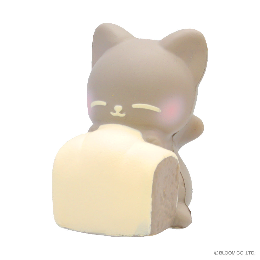 ★Capsule Toys★ KONE KONEKO  Loaf of bread