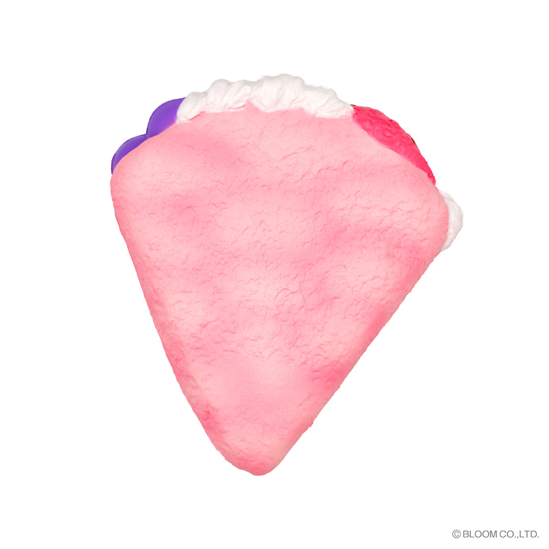 Marshmallow bear's Strawberry Crepe